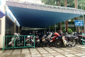 Mái hiên di động tại Bà Triệu